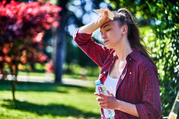 Image for article titled How to cope in a heatwave